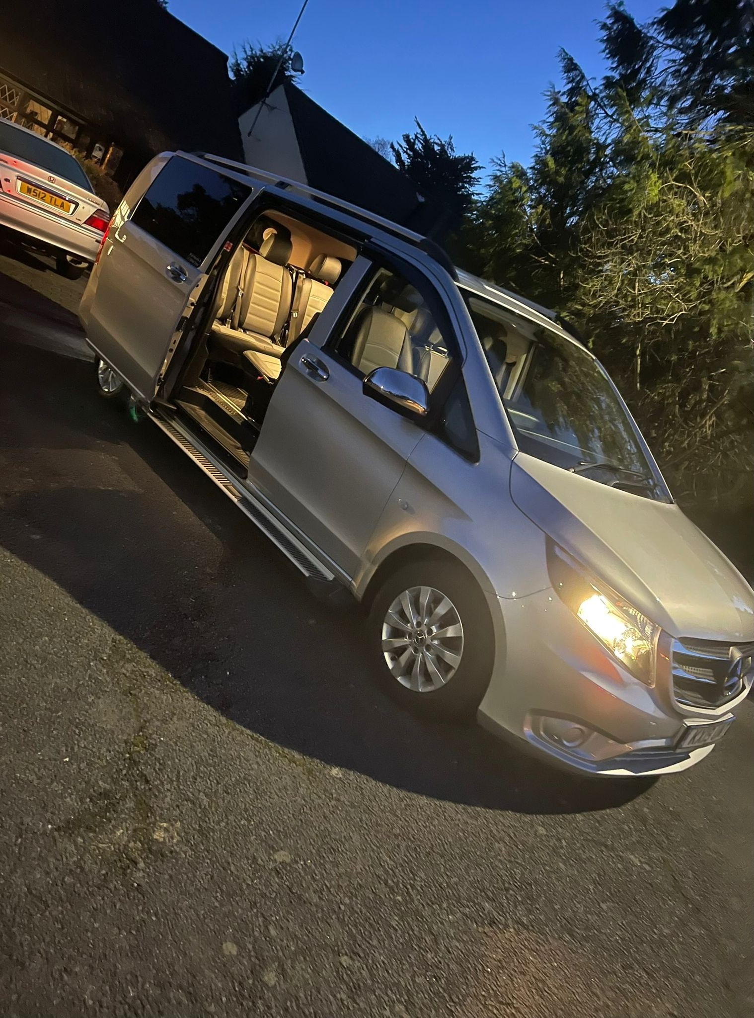 Melia White House to Heathrow Airport Vito -1