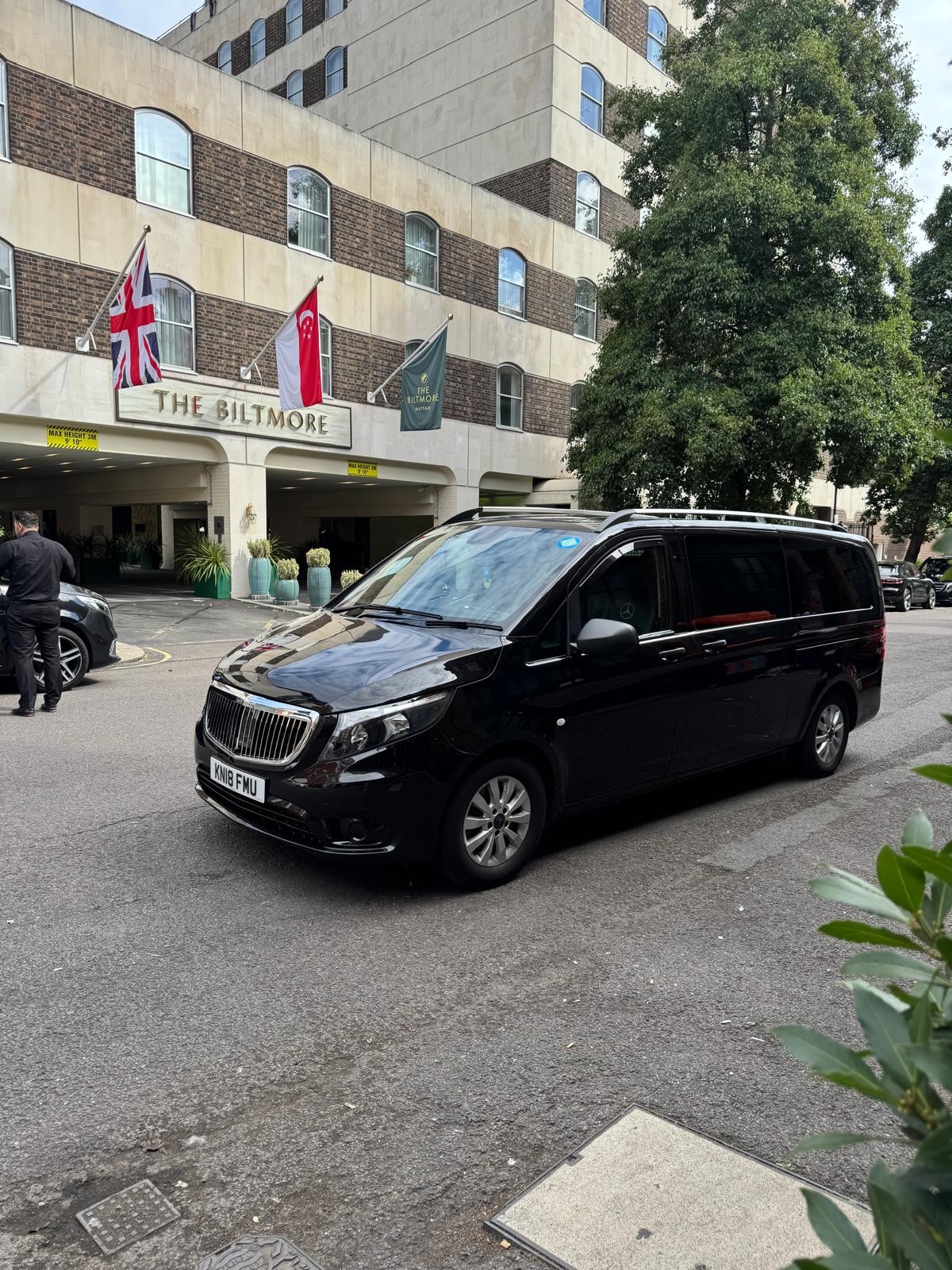 The Biltmore Hotel to Heathrow Airport Vito -1