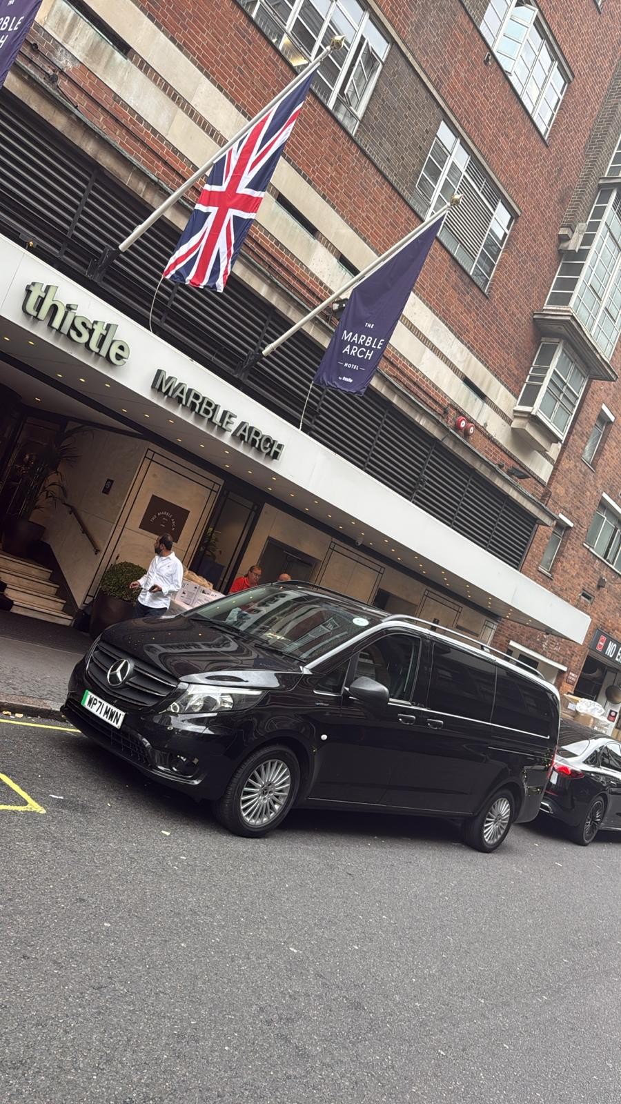 Thistle Marble Arch to Heathrow Airport Vito