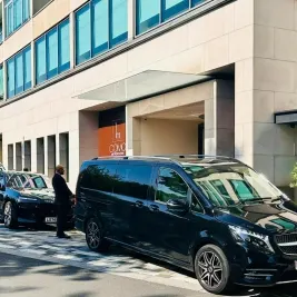 Como Metropolitan to City Tour London V Class