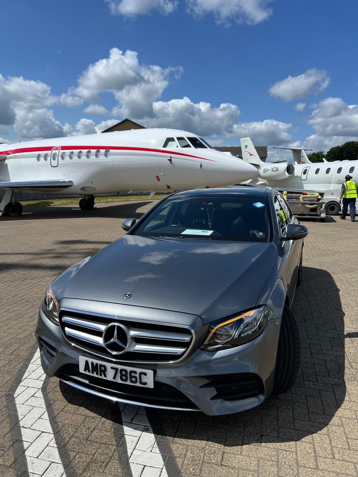 London to Luton Signature Terminal