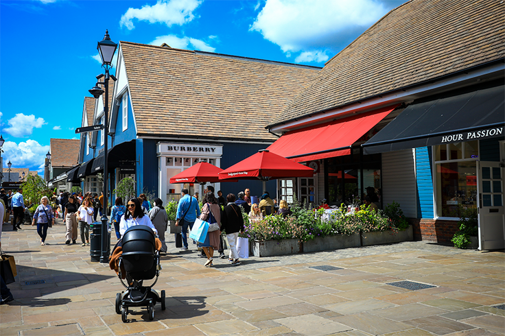 Take a trip to experience world class shopping Take a trip to experience world class shopping