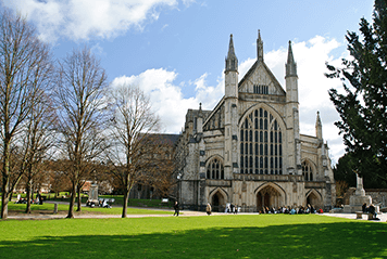 London to Winchester - Your Reliable Ride in London and Beyond
