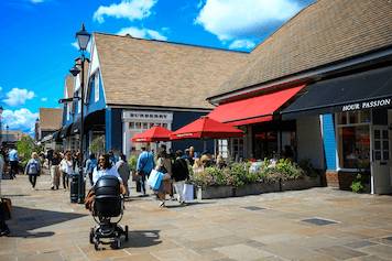 Day trip to Bicester Village Shopping Outlet